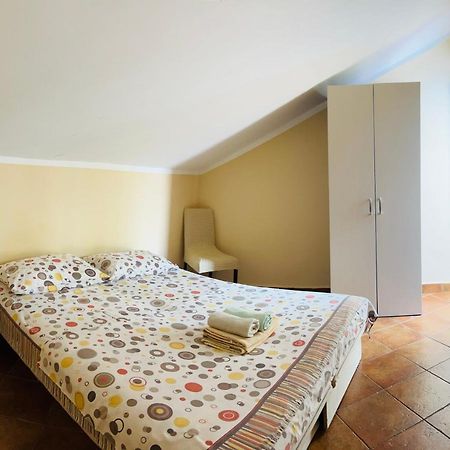 Rafailovici Holiday Apartments Eksteriør bilde