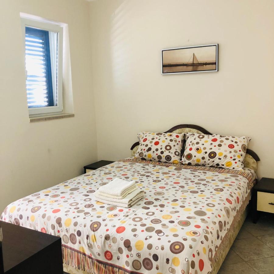 Rafailovici Holiday Apartments Eksteriør bilde